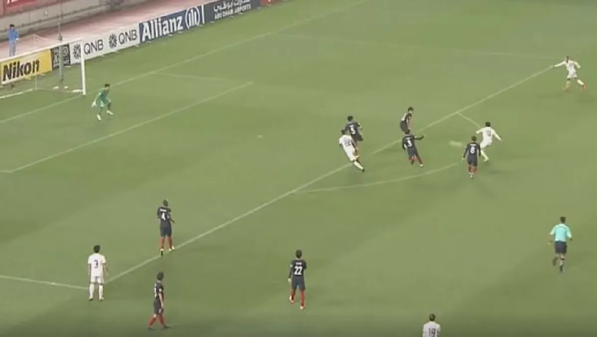 เวิลด์คลาส!! ไปดูประตูสุดสวยของ "ธีรศิลป์" กับการจารึกสถิติ"ซัด5 เกมติด" หนเเรกในชีวิตค้าเเข้ง ... ช่วย "กิเลนผยอง" ตีเสมอ "คาชิมา" (คลิป)