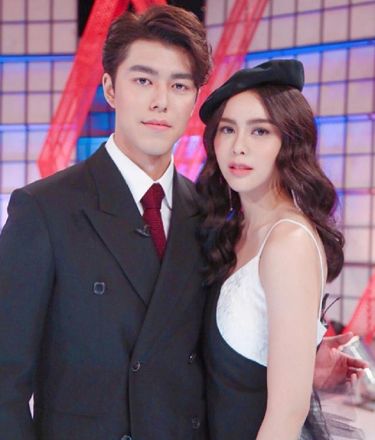 สุดยอดไปเลย!! "น้องนาย-ไอซ์" โชว์สกิลพูดอังกฤษใน "รักกันพัลวัน" กับช็อตพรีเซนต์งาน ชนิดเป๊ะสุดๆจนเจ้าของภาษายังอึ้ง!! (มีคลิป)