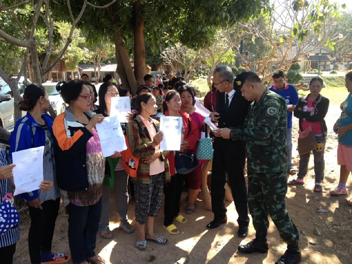 สุดระทม!! ชาวบ้านถูกตุ๋นยกอำเภอ หลังสถาบันการเงินฯชวนร่วมลงทุนด้วยวิธีแยบยล ก่อนรู้ตัวถูกหลอก สูญเงินกว่า 70 ล้าน!!