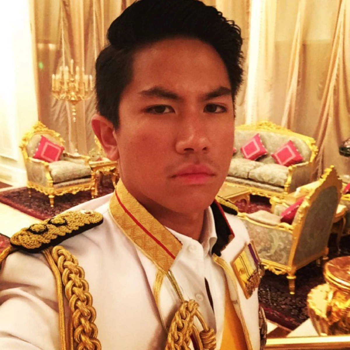 นี่มันสวรรค์บนดินชัดๆ !! เปิดวังหลวงของ "เจ้าชายบรูไน" อลังการงานสร้าง หรูหราสมยศศักดิ์ !! (ชมภาพ)