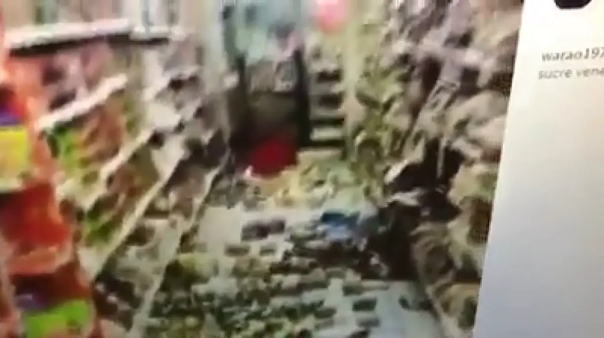 แตกตื่น 7.3 เขย่าเวเนซุเอลา-หมู่เกาะวานูอาตู วิ่งหนีลงจากอาคาร (รวมคลิป)