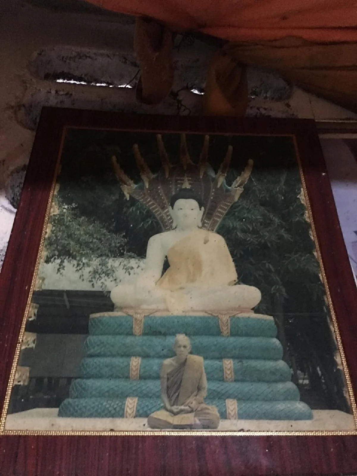 อัศจรรย์ !!! ปรากฎการณ์เมฆคล้ายรูปพญานาค ในงานประชุมเพลิงศพหลวงปู่สมศรี อาจาโร ภูปุย เจ้าอาวาสวัดศรีสว่างอารมณ์  13 มค. 61(มีคลิป)