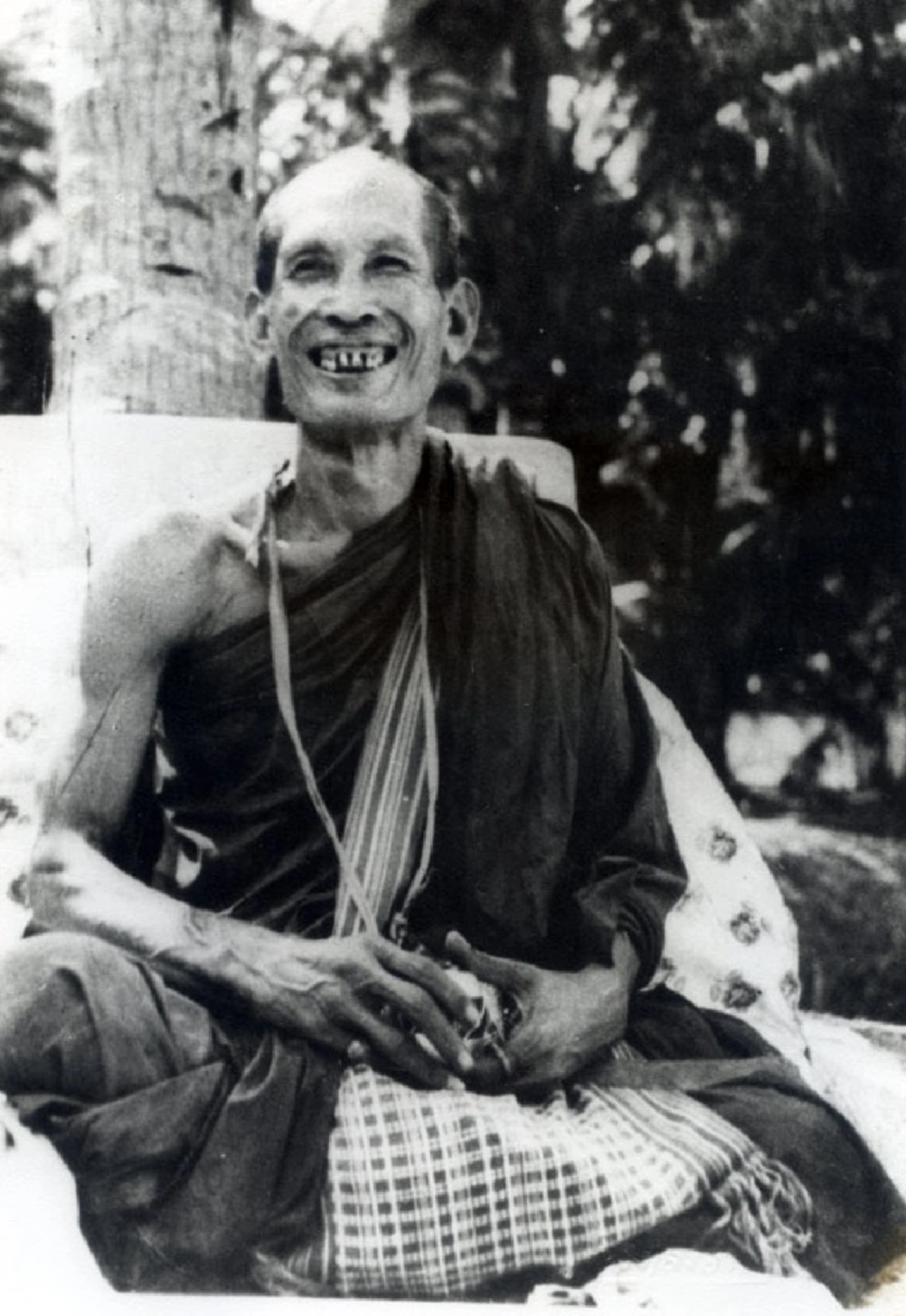 สุดเหลือเชื่อ!! เปิดเรื่องราวสุดอัศจรรย์ อภินิหาร "หลวงพ่อโอภาสี" ตำนานความศักดิ์สิทธิ์ของท่าน ที่โด่งดังไปทั่วสารทิศ กราบสาธุ !!