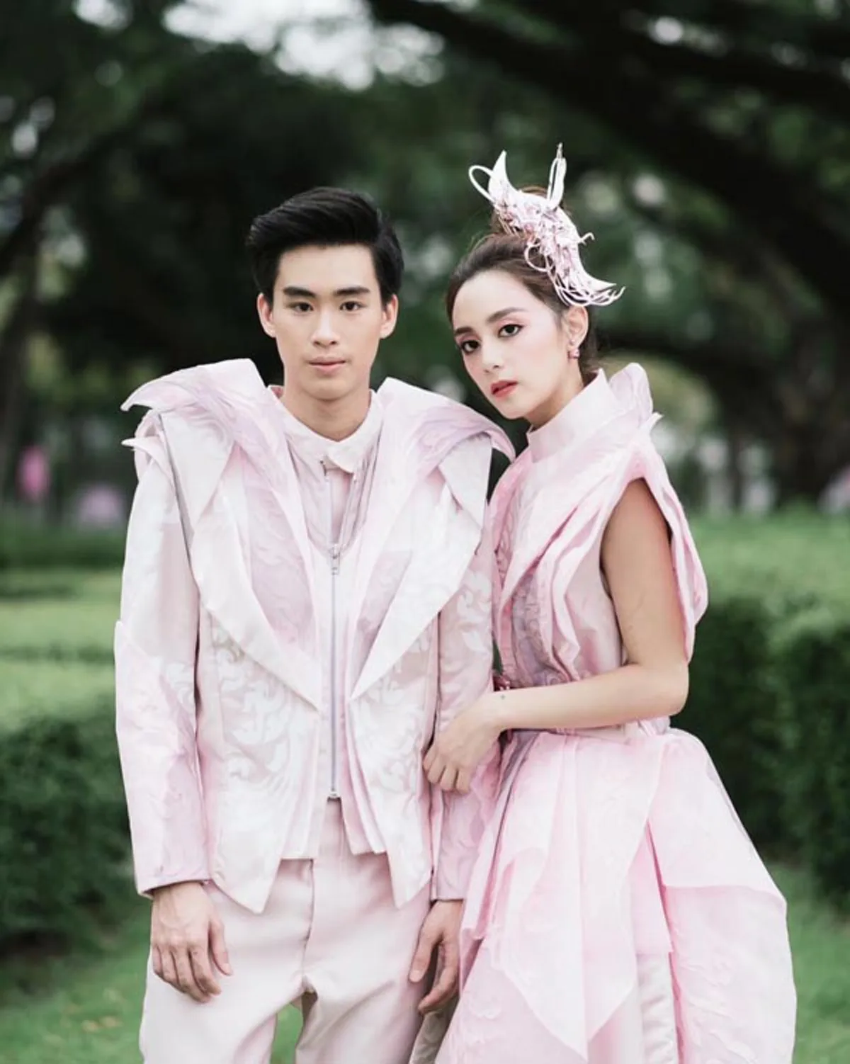 ลูกไม้หล่นไม่ไกลต้นจริงๆ!! ส่องชัดๆ "น้องหยดน้ำ" ลูกสาวอดีตดาราดัง สวยเทียบชั้นระดับนางเอก ดูแววแล้วดีกรีไม่ธรรมดา!?? (มีภาพ)