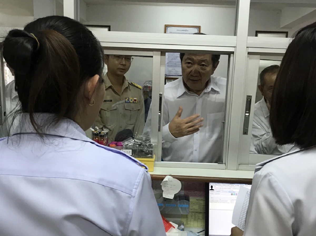 สธ.ชี้ ไม่มีรัฐบาลใดในโลก ให้งบฯรพ.ได้ทุกอย่าง แนะยึดหลัก “ศาสตร์พระราชา” เป็นหลักบริหาร