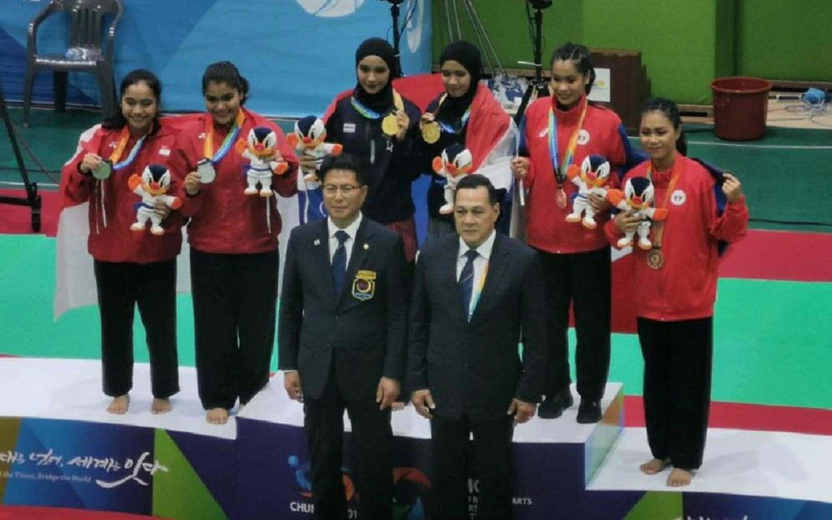 ผลงานยอดเยี่ยม  ยูวีตาร์-รูฮานาทองแรก  ปันจักสีลัตแดนโสมขาว