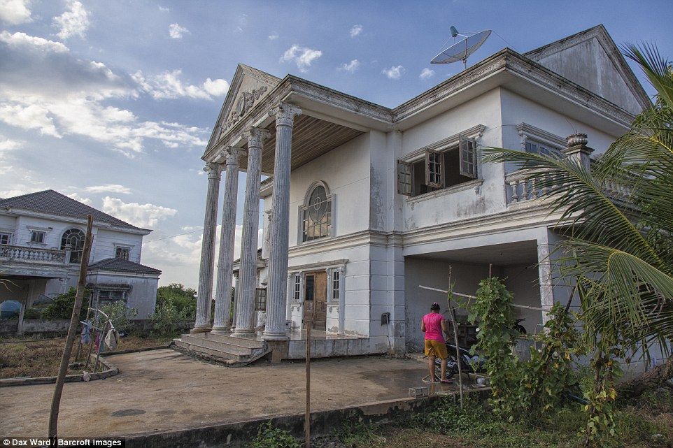 เปิดภาพ คฤหาสน์หรู ใจกลางกรุงเทพ ที่ถูกทิ้งร้างไว้ 20 ปีก่อน