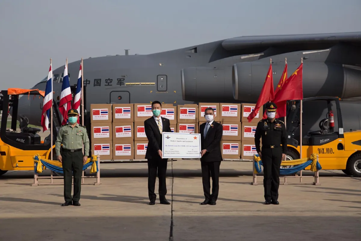 จีนมอบเครื่องมือ-อุปกรณ์แพทย์ 30 ล้าน ช่วยไทยสู้โควิด-19
