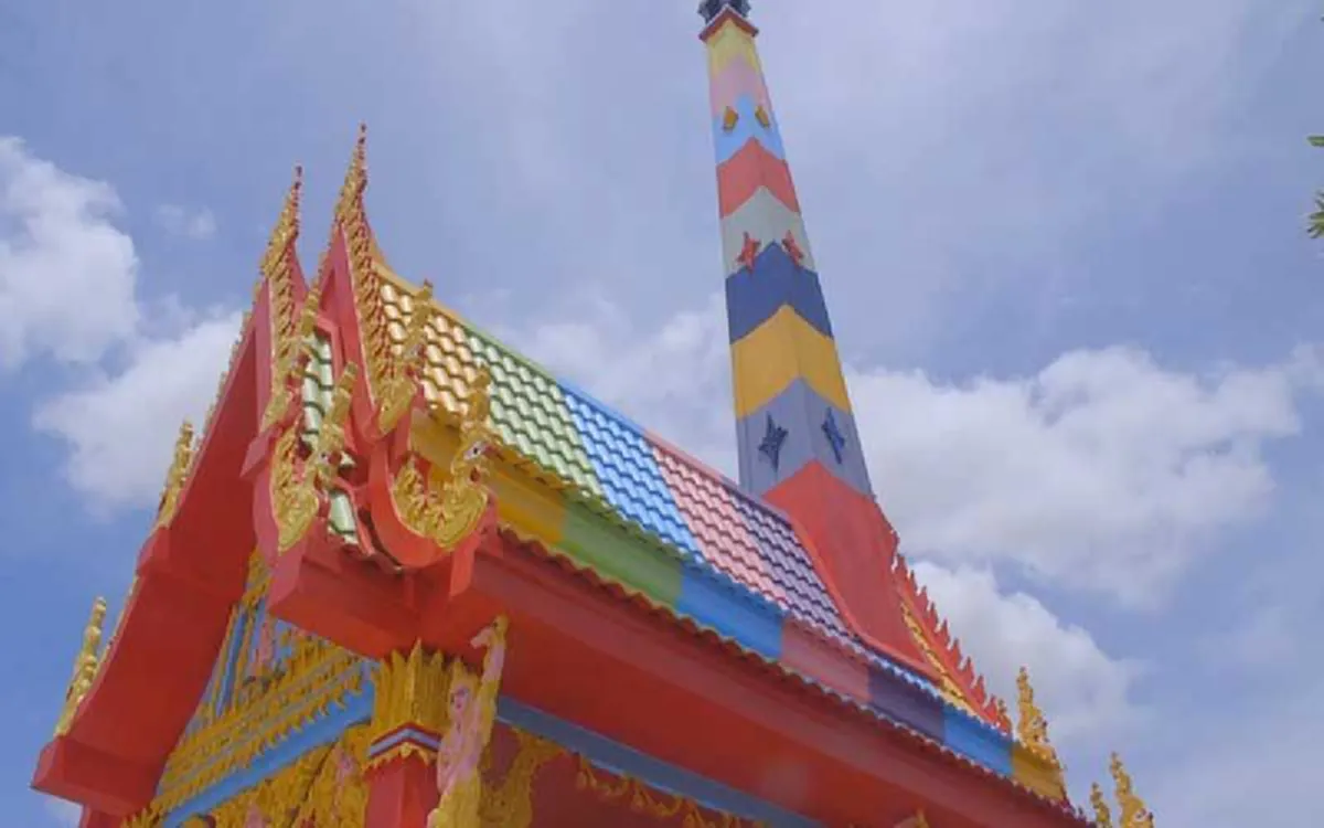 วัดดังประจำเมืองพิจิตร ผุดไอเดียย้อมสีเมรุ สะดุดญาติโยม คลายความเศร้าโศก