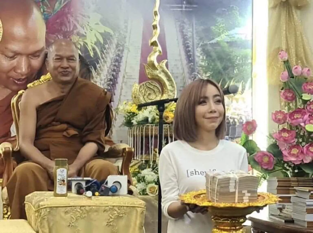 ดราม่าหนึ่ง บางปู ทำบุญ 2 ล้านวัดพระบาทน้ำพุยังไม่จบ พระมหาสมิทธิ์โพสต์อนุโมทนาบุญทุกความดี