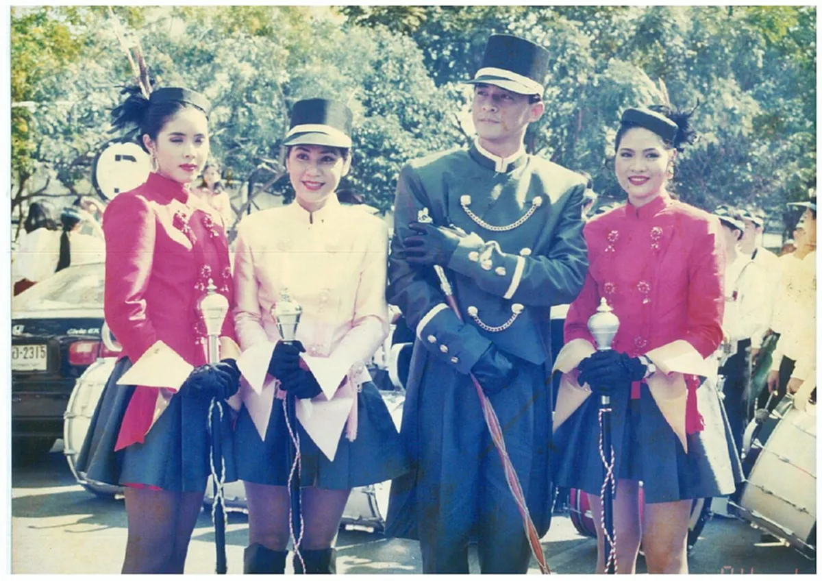 เผยภาพหายากเมื่อครั้งอดีต ตั้ว ศรัณยู เป็นดรัมเมเยอร์ไม้ 1 แห่งสวนกุหลาบ เมื่อ26ปีก่อน