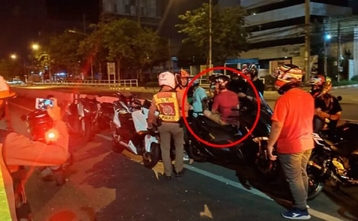 เบนซ์ เรซซิ่ง ไม่เข็ด โผล่ขอศาลปลดกำไลข้อเท้าEM เหตุแข่งรถไม่ถนัด หลังถูกจับ แว้นฝ่า พ.ร.ก.ฉุกเฉิน กลางดึก