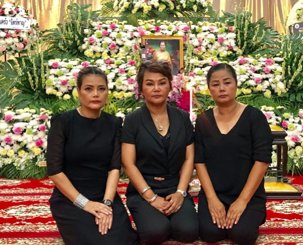 เรื่องราวบานปลาย ปุ้ม ไกรสร ไม่จบพูดถึง ครอบครัว พุ่มพวง ดวงจันทร์ ขนมรดกหมดตู้เซฟ จนลมแทบจับ