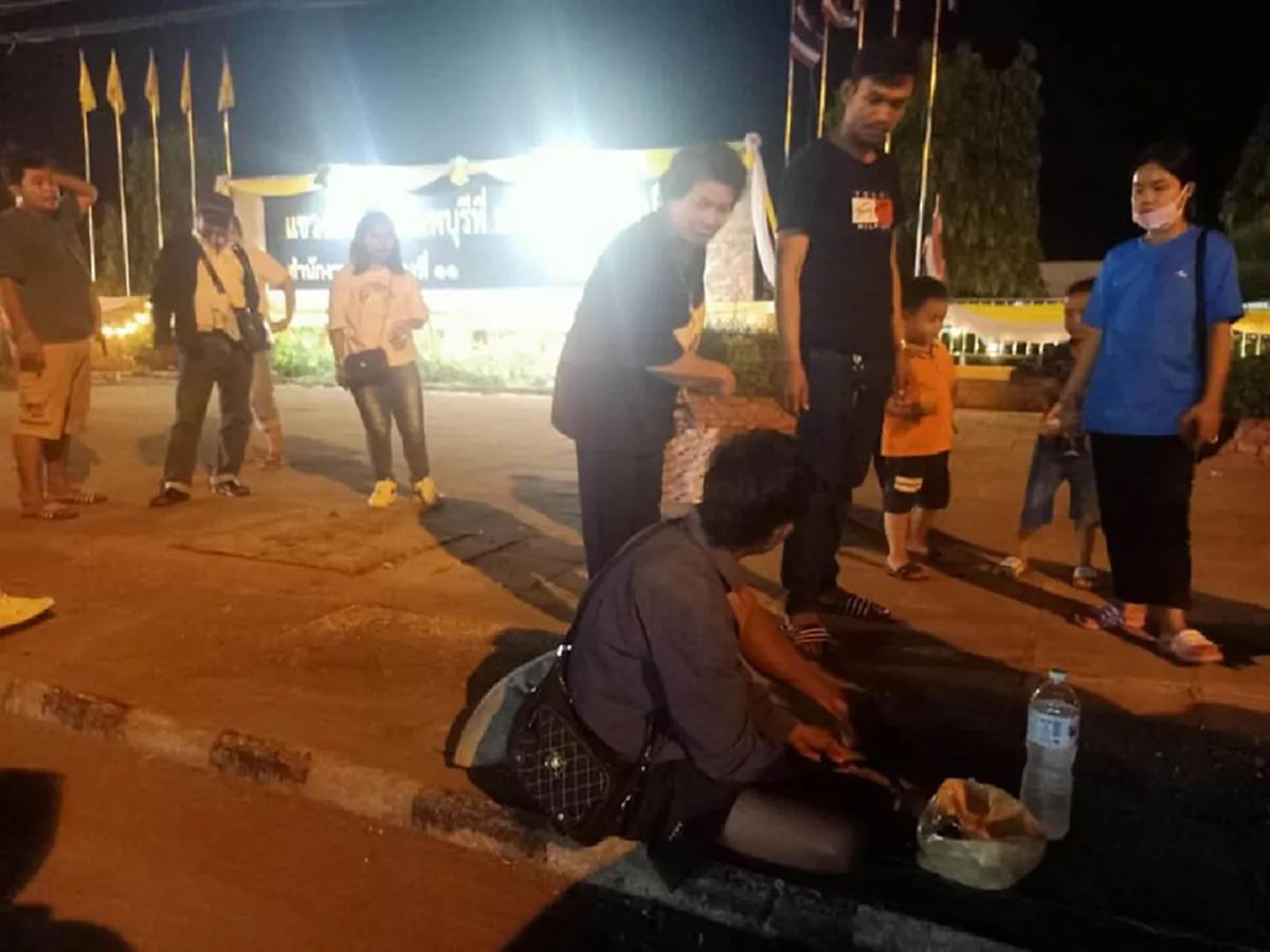 ลุงเล่าทั้งน้ำตาอุส่าห์ดีใจได้งานเลี้ยงวัว ก่อนถูกเลิกจ้าง แถมโดนยึดบัตรปชชไม่คืน ตัดใจจ้างวินมาส่งด้วยเงินก้อนสุดท้ายรอความหวังอยู่ บขส.