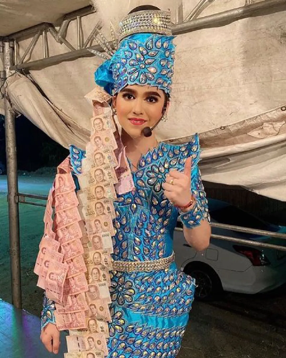 หนุ่มน้อยเสียงดี ซัน ไมค์ทองคำ โหมงานหนัก จนต้องพบหมอด่วน