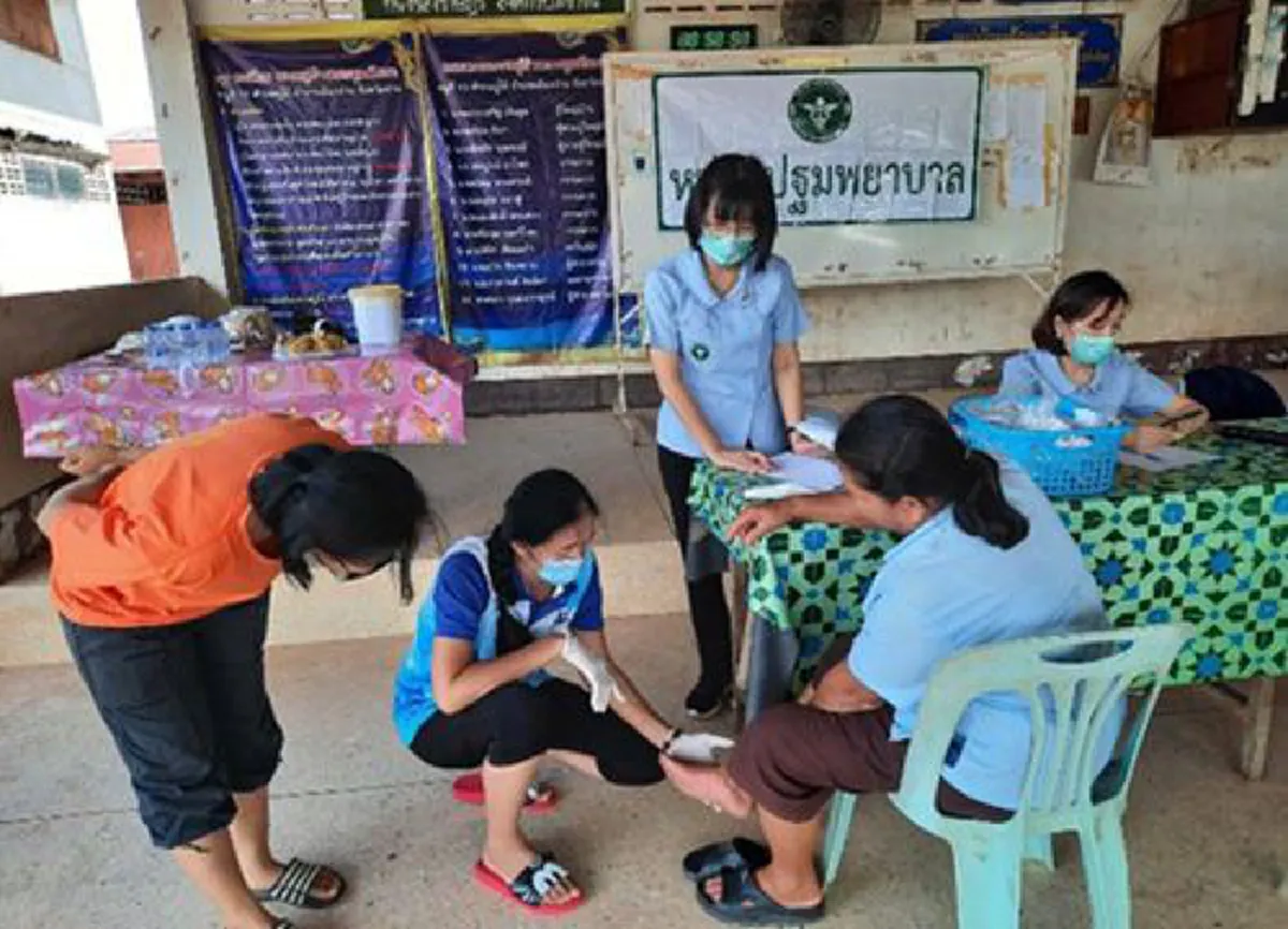 สุโขทัยระทม น้ำท่วมวิกฤตหนัก ชาวบ้านขอรับบริจาคอาหาร ลั่นไม่ขอเอาเงินได้มาก็ออกไปซื้ออะไรไม่ได้