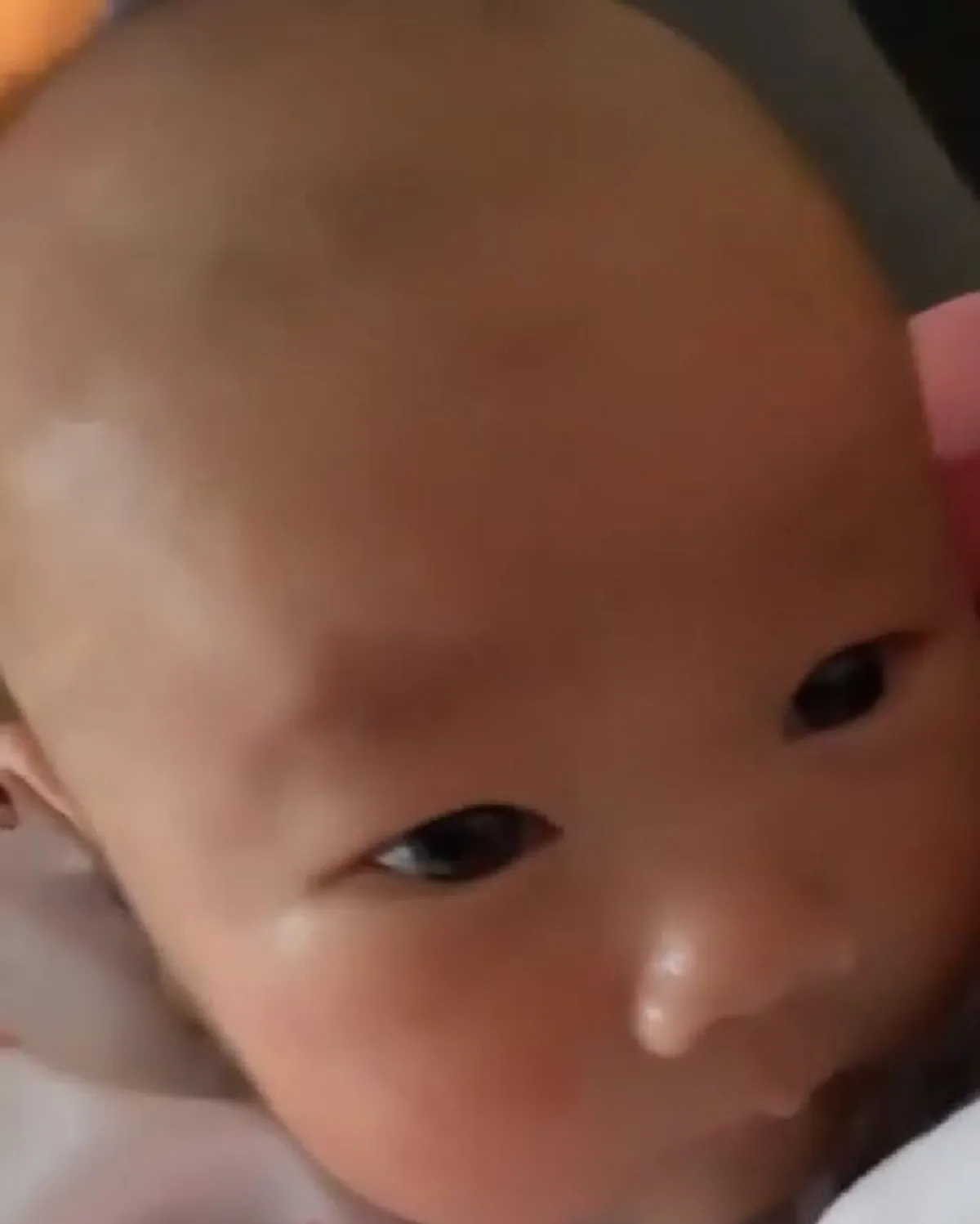 กุญเเจซอล สุดอบอุ่นใจ หลังคลอดลูกสาวคนที่ 2 พ่อ-เเม่สามี คอยดูเเลเคียงข้างไม่ห่าง!