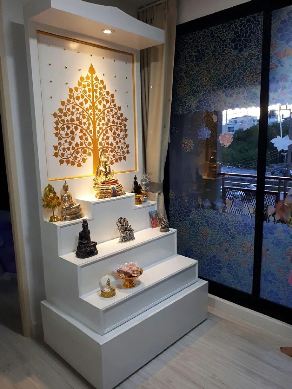 หลายบ้านยังเข้าใจผิดอยู่ การวิธีจัดหิ้งพระที่ถูกต้องที่สุด หากจัดไม่ดี ชีวิตเปลี่ยนได้เลย