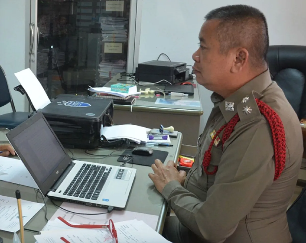 เจ้าอาวาสหื่น แอบถ่ายใต้กระโปรง ม.4 ขณะทำบุญที่วัด อ้างฝึกจิต