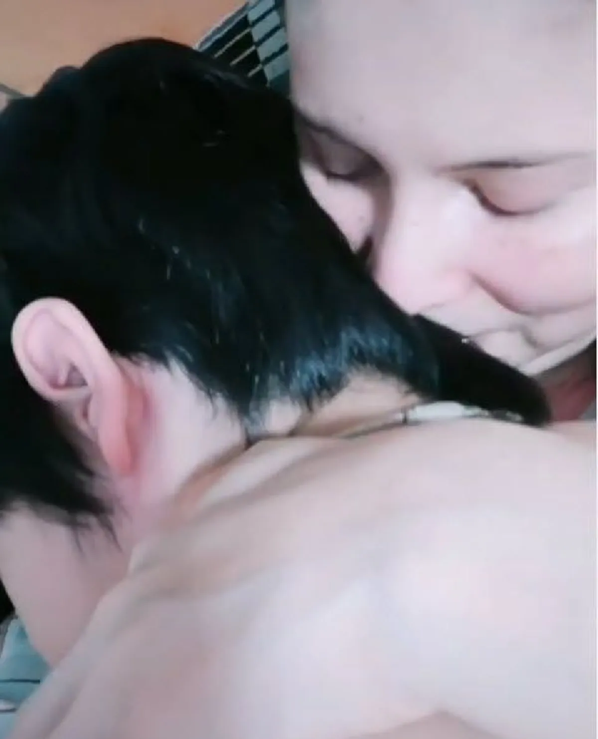 เปิดคำพูดเกินเด็กของ น้องฑีฆายุ หลังทำ แม่แอนนี่ บรู๊ค ต้องร้องไห้โฮ เพราะแกล้งลองใจลูกชาย ว่าแก่-ไม่สวย