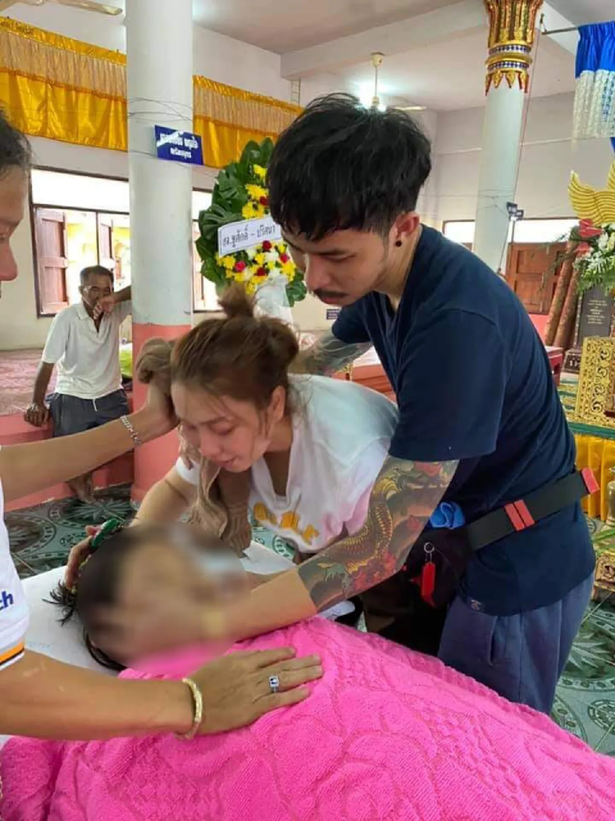 พ่อโพสต์ขอความเป็นธรรม หลังโรงเรียนฉีดวัคซีน ให้ลูกขณะเด็กมีไข้ จนทำให้น้องเสียชีวิต