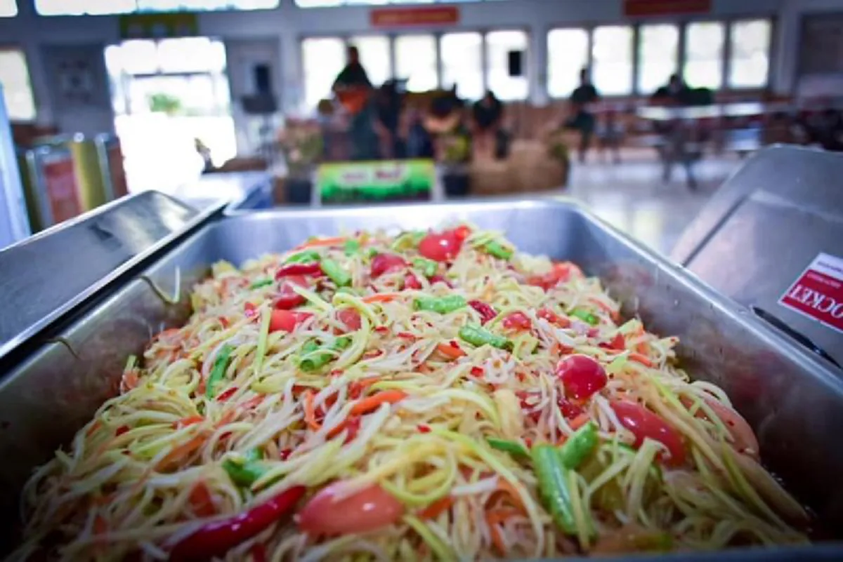 ไม่ธรรมดา เปิดภาพบุฟเฟ่ต์ อาหารสุดน่าทาน กองทัพจัดให้ต้อนรับทหารเกณฑ์ ปี 63