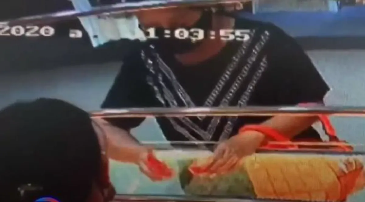 สาวซื้อทองครึ่งล้าน จ่ายร้านทองเป็นเช็ค พอเอาไปขึ้นเงินรู้เรื่อง รีบสั่งล่าตัว ค่าหัว 5 หมื่น