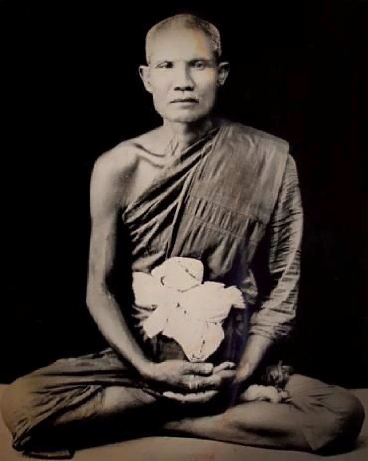 มีวาจาสิทธิ์ประดุจพระอาจารย์!! เปิดบารมีธรรม "หลวงพ่อพิธ วัดฆะมัง" พระมหาเถราจารย์ผู้มีพุทธาคมแก่กล้า ศิษย์เอก "หลวงพ่อเงิน วัดบางคลาน" !!