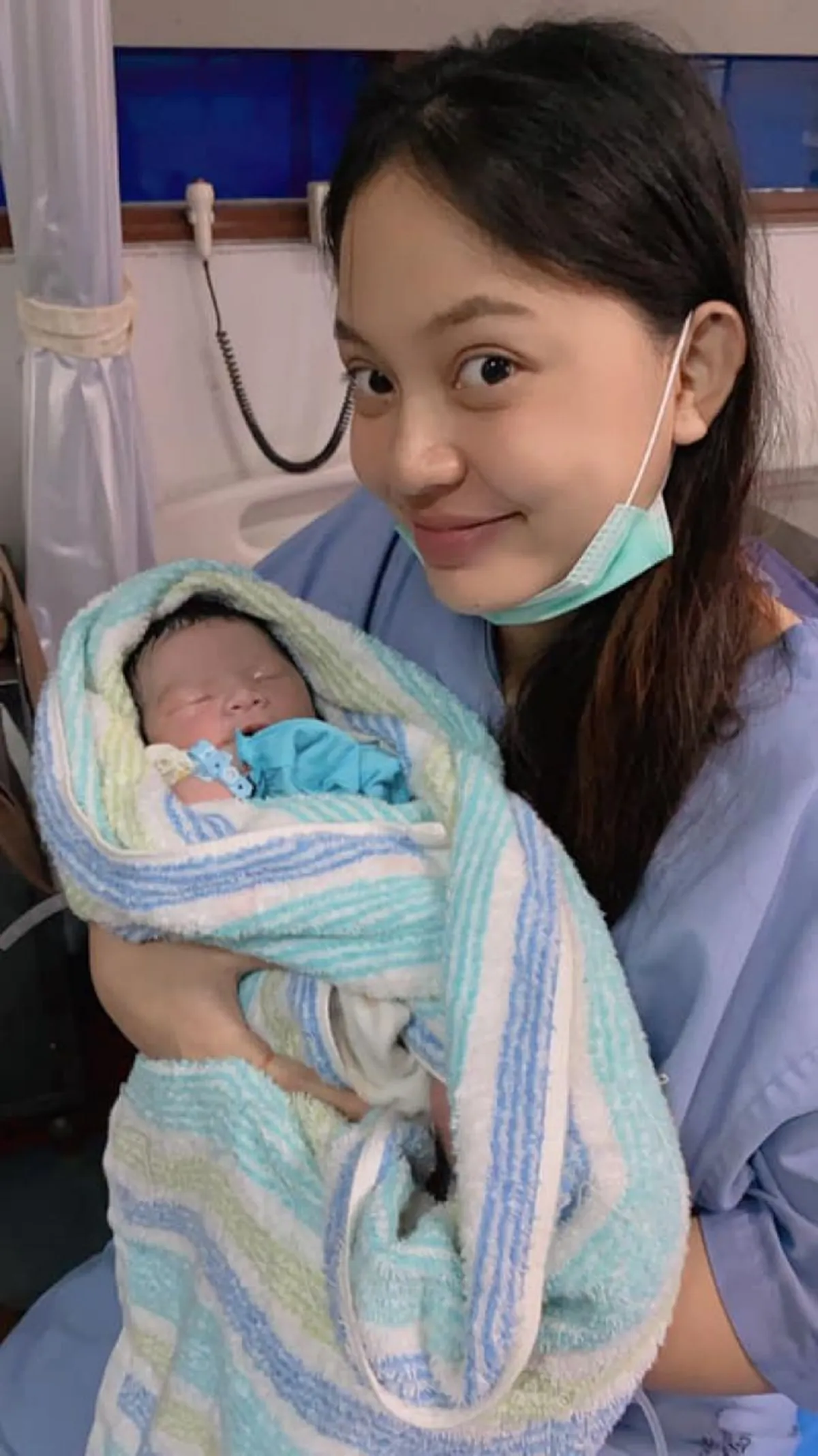 เปิดชีวิตล่าสุด คู่รักวัยรุ่น สร้างชีวิตเริ่มจากศูนย์ด้วยกันจนมีทุกอย่าง