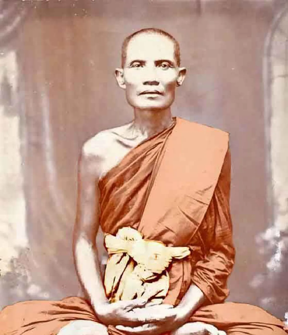 มีวาจาสิทธิ์ประดุจพระอาจารย์!! เปิดบารมีธรรม "หลวงพ่อพิธ วัดฆะมัง" พระมหาเถราจารย์ผู้มีพุทธาคมแก่กล้า ศิษย์เอก "หลวงพ่อเงิน วัดบางคลาน" !!