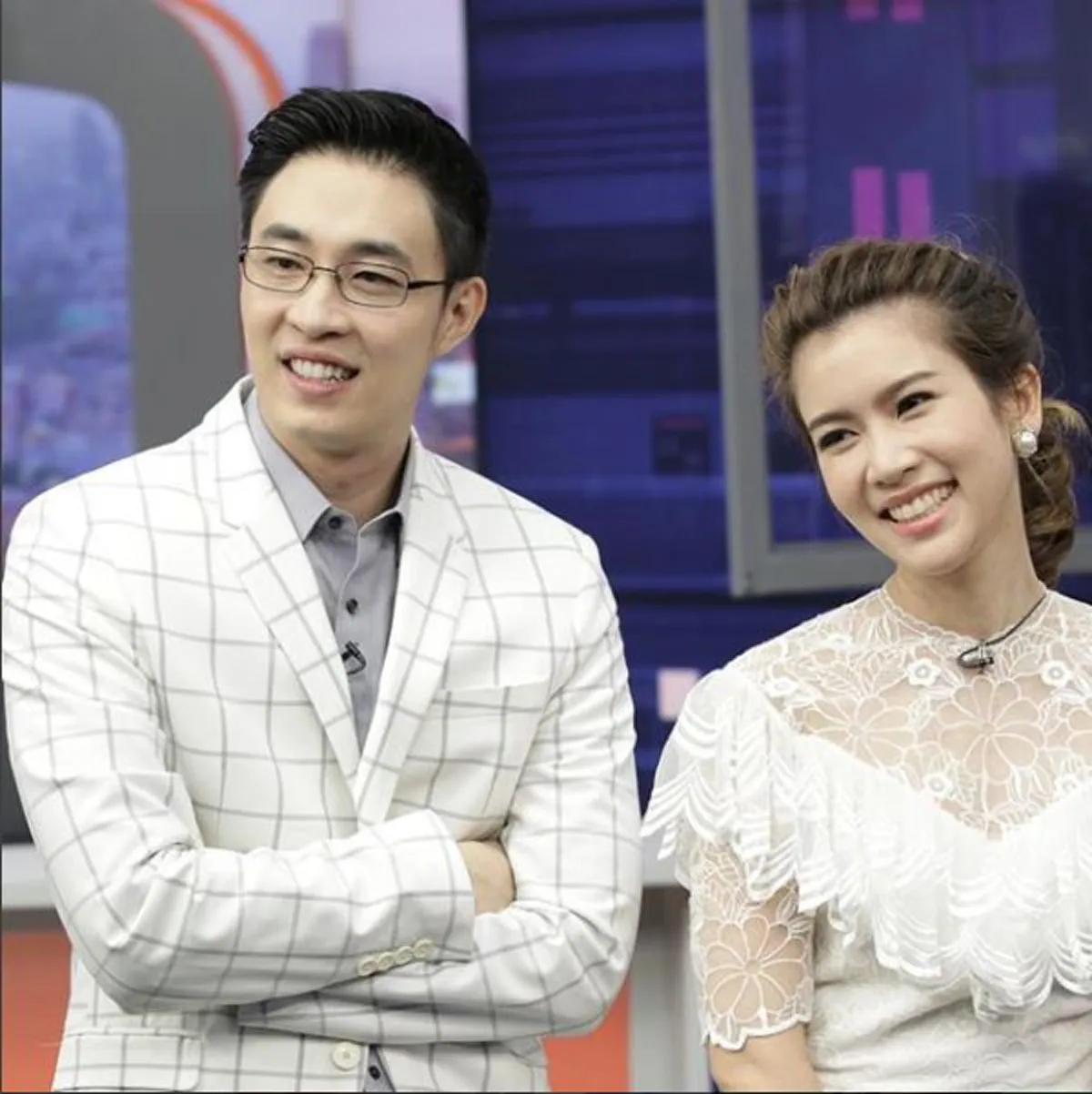 ไก่ - ภาษิต อภิญญาวาท