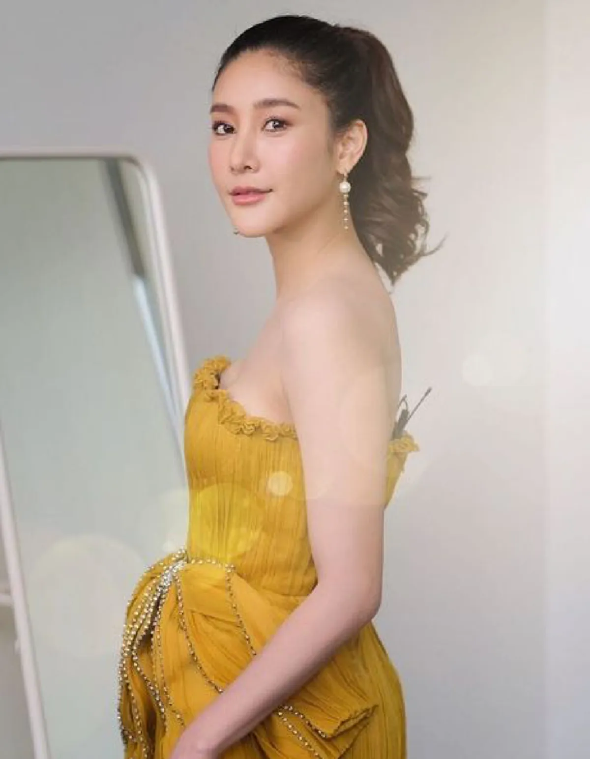 เผยโฉมหน้า 5 คนดัง ที่เคยประวัติฉาวจนสื่อเอือม ถูกสั่งแบนขั้นรุนแรง
