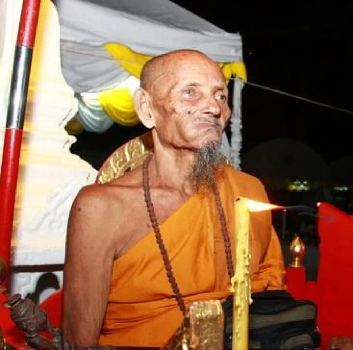 อาคมเก่งกาจ!! มีดโกนคมกริบ..ยังไม่เข้า "พ่อท่านแปลก เคราเหล็ก"เกจิดังสายเขาอ้อ ผู้สำเร็จวิชาฝนแสนห่า..ฝนตกหนัก ไม่มีเปียกแม้แต่นิดเดียว.