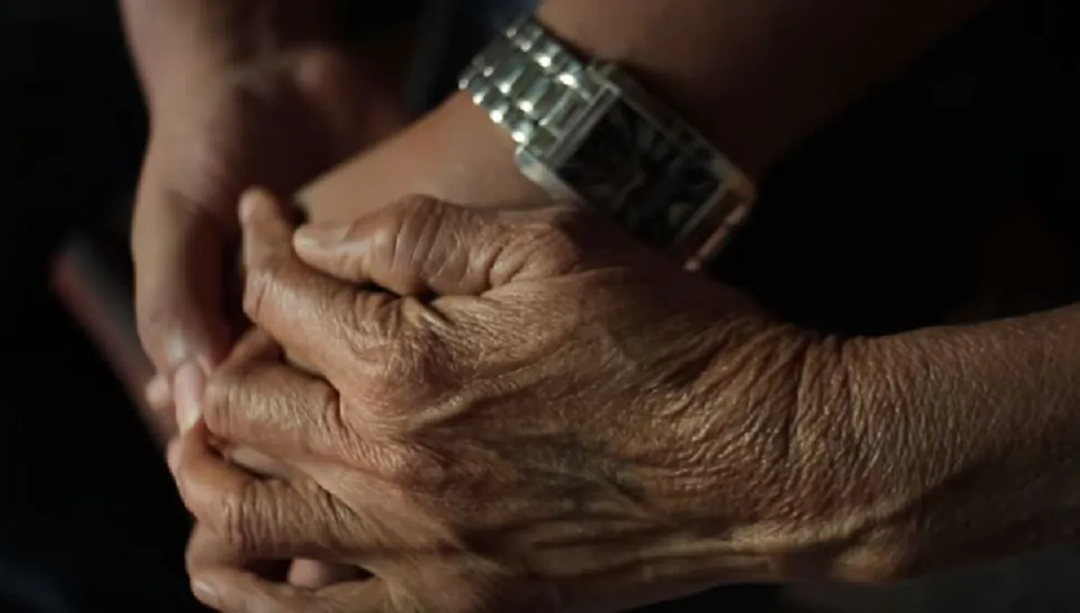 เด็กชายวัย 4 ขวบหลงกับแม่ หายไป 25 ปี ก่อนได้มาเห็นประตู ที่คุ้นเคยบนอินเทอร์เน็ต