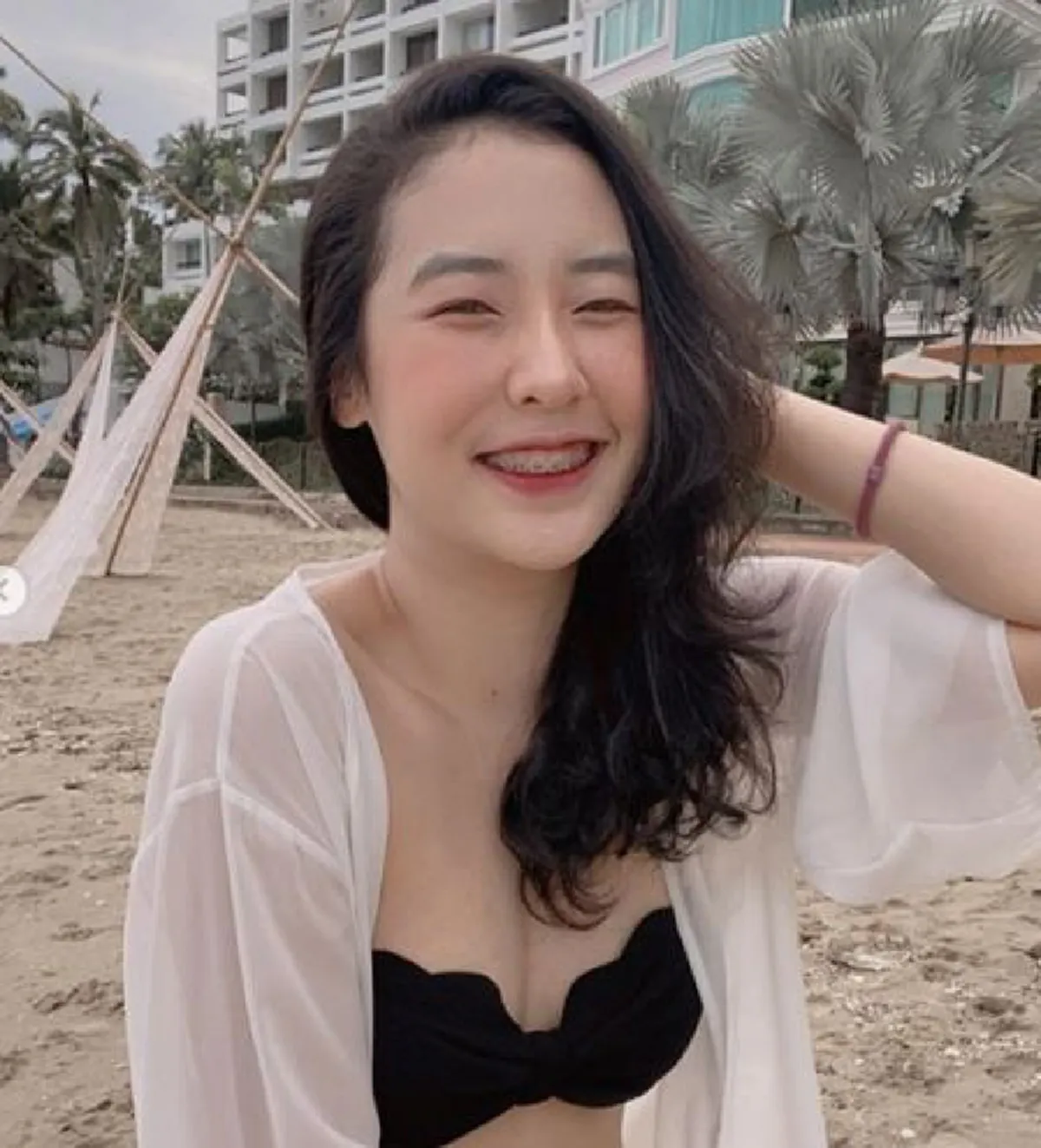 น้องพลอย ปล่อยภาพสุดหวิว จนหนุ่มๆแทบทนไม่ไหว