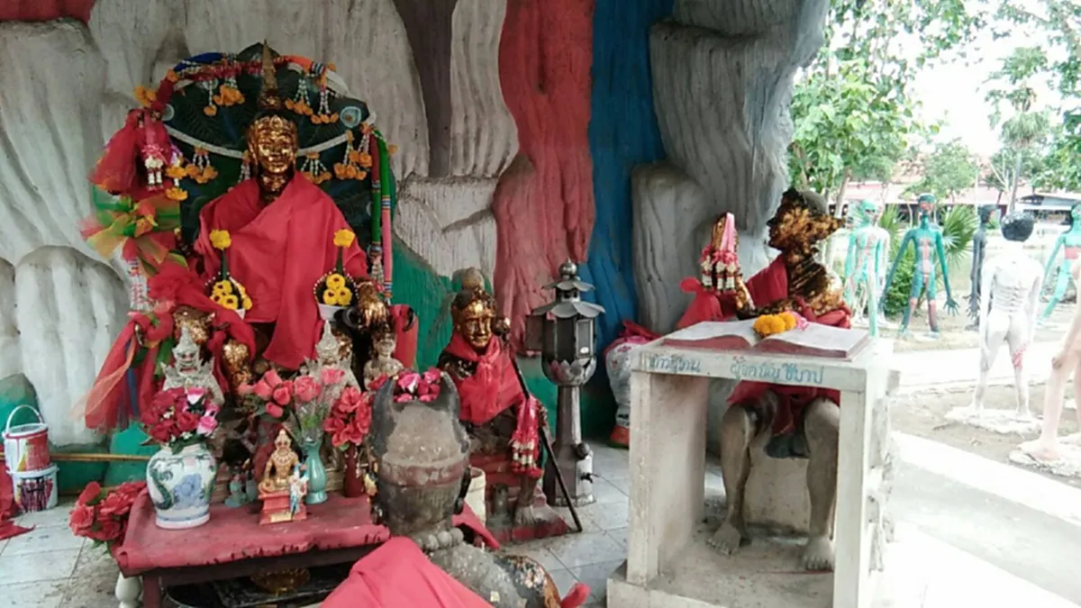 นรก สวรรค์ อยู่ใกล้นิดเดียว!! ชวนเที่ยววัดไผ่โรงวัว หนึ่งเดียวในประเทศไทย ที่จะทำให้ชาวพุทธซาบซึ่งในบาปบุญคุณโทษ #บารมีหลวงพ่อขอม