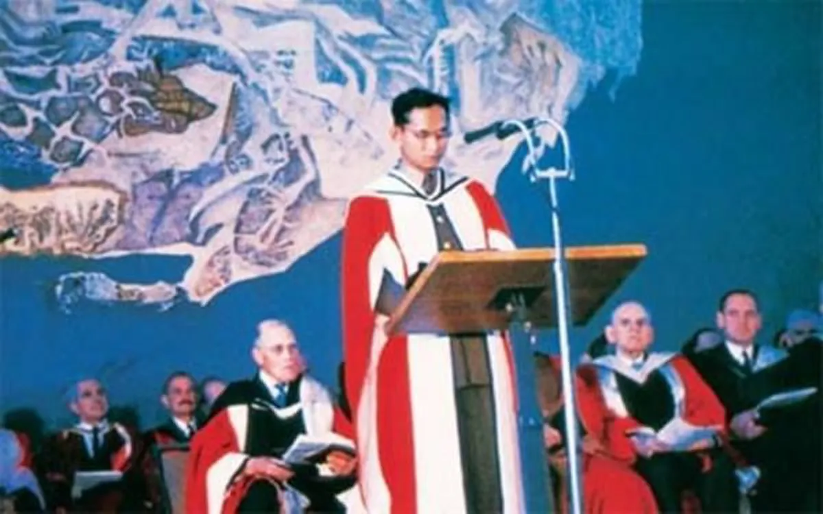 ครั้งเมื่อ นักศึกษาต่างชาติ ลบหลู่พระเกียรติ ร.9 กลางที่ประชุม