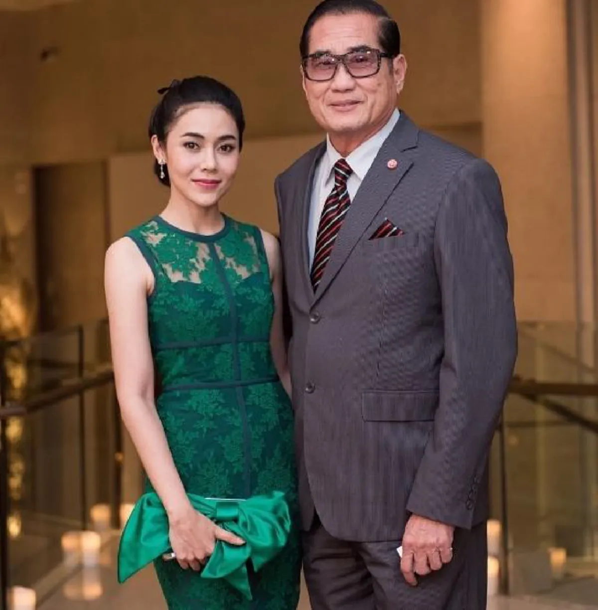 ยุวเรต ภรรยาคุณ สันต์ ศรุตานนท์ อวดหุ่นแซ่บในชุดบิกินี่-วันพีช สุดแซ่บ หลังไปพักผ่อนที่ทะเล