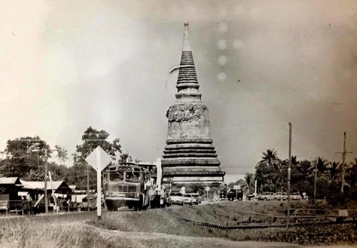 เจดีย์โบราณกลางถนน!! เปิดตำนาน "เจดีย์นักเลง วัดสามปลื้ม" ที่ "เจ้าแม่วัดดุสิต" สร้างฉลองชัยชนะศึกสงครามของ "โกษาเหล็กและโกษาปาน" !!