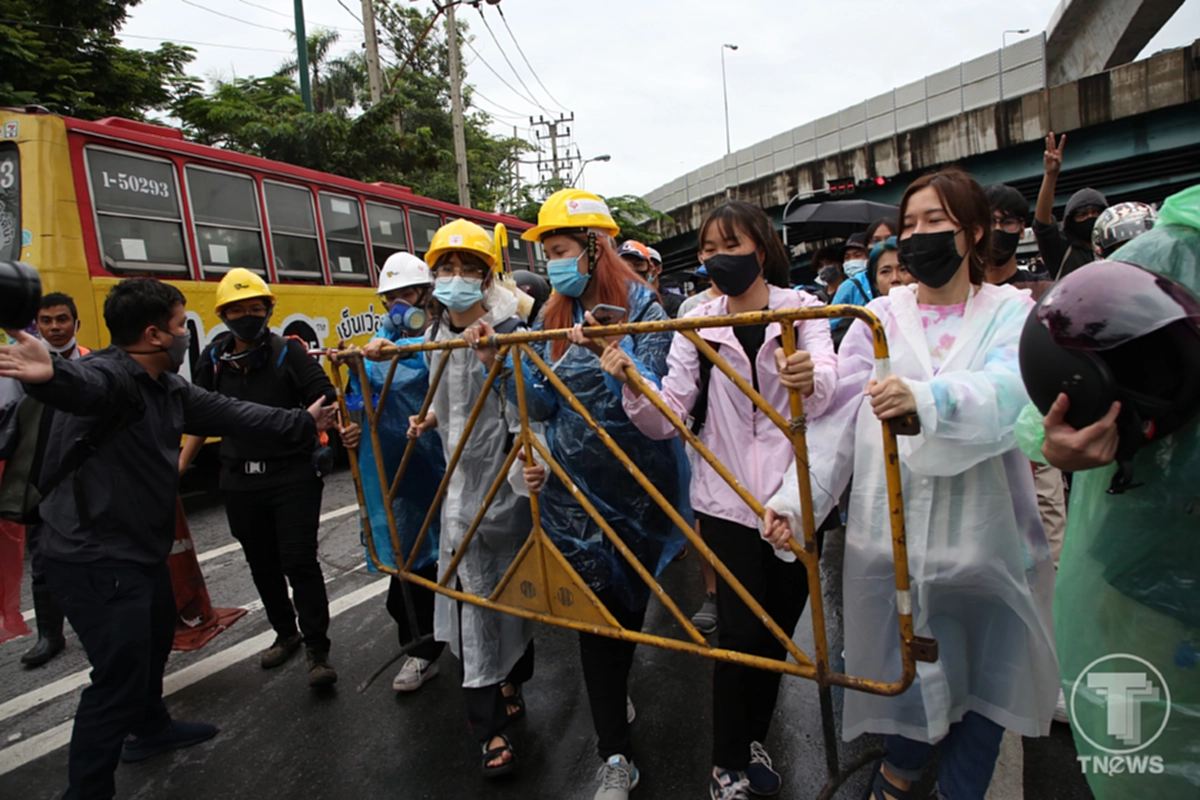เผยคำทำนาย โหรวสุ ที่เคยผ่าดวงเมืองไทย ไว้ตั้งแต่เดือนมกราคม 2563