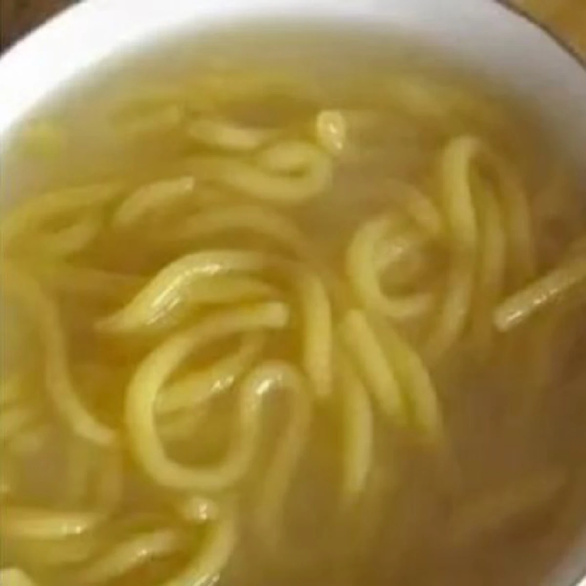 ครอบครัวใหญ่ กินบะหมี่มรณะดับสลด 9 ชีวิต