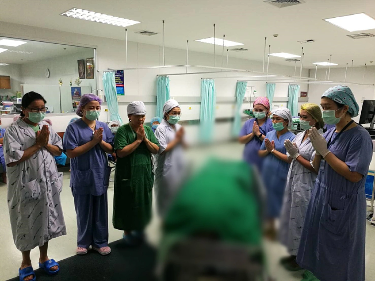 สดุดีหนุ่มแม่ฮ่องสอน วัย 22 ปี เซ็นบริจาคอวัยวะทิ้งไว้ก่อนดับ หวังทิ้งร่างสร้างบุญต่อชีวิตเพื่อนมนุษย์ครั้งสุดท้าย