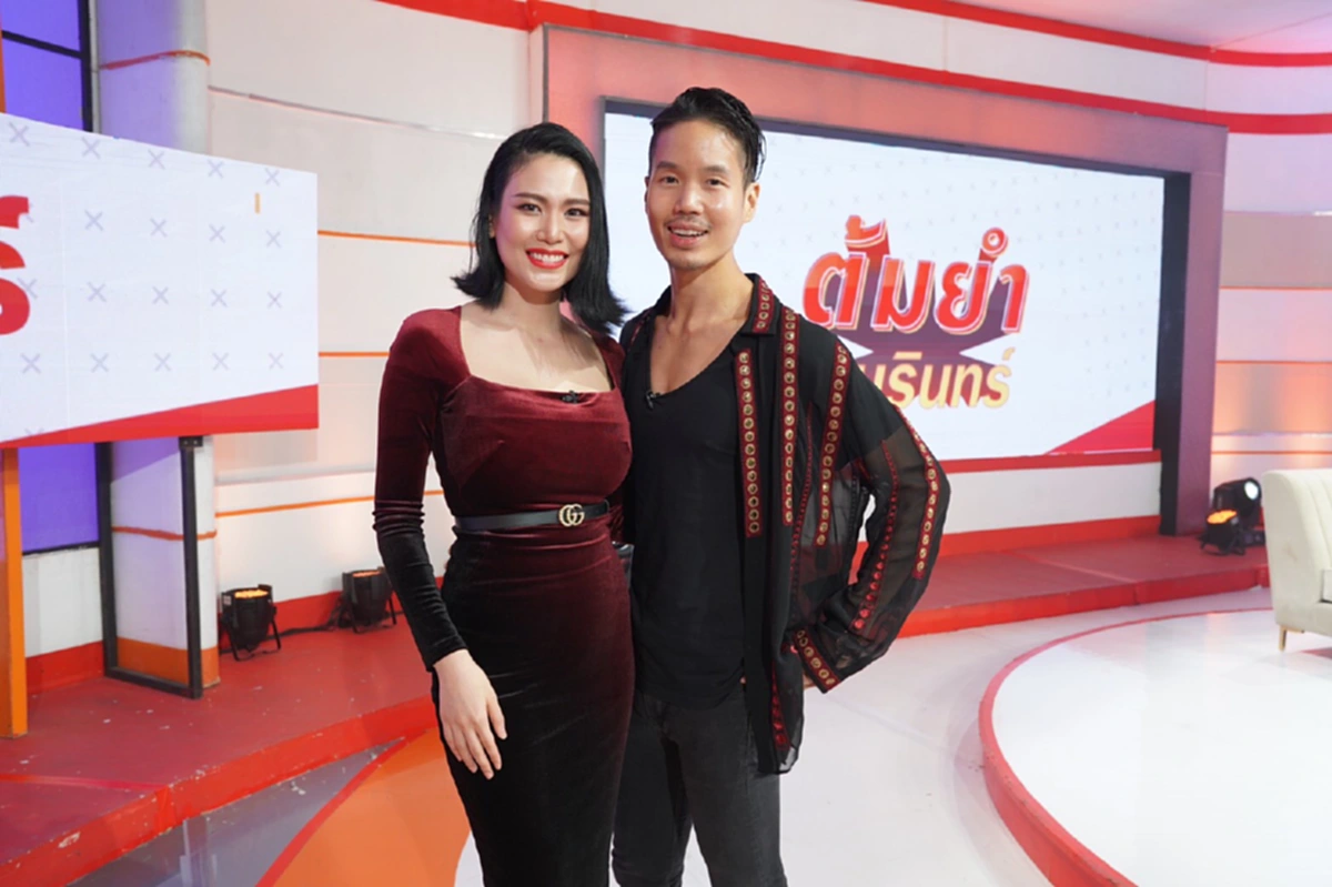 นิ้ง โศภิดา มิสยูนิเวิร์สฯ2018 เผยเส้นทางรักระดับจักรวาลกับสามีนักธุรกิจร้อยล้าน