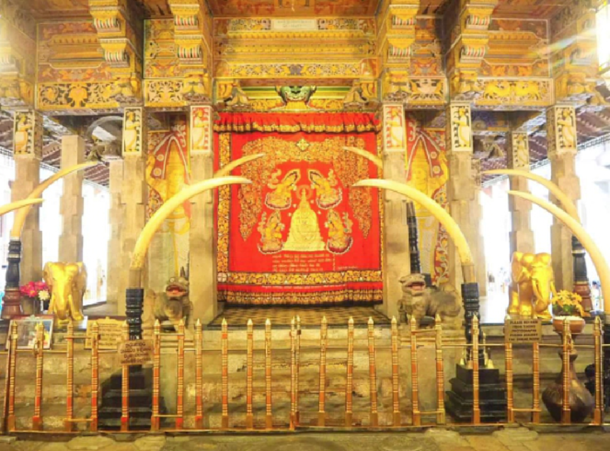 พระบรมธาตุเขี้ยวแก้ว สิ่งศักดิ์สิทธิ์​ล้ำค่าของชาวศรีลังกา