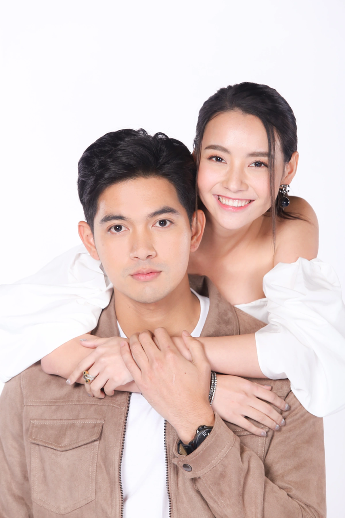 เข้ม-มุกดา เปิดใจกับภาพฟิตติ้งสุดฟินละคร เขยบ้านไร่ สะใภ้ไฮโซ