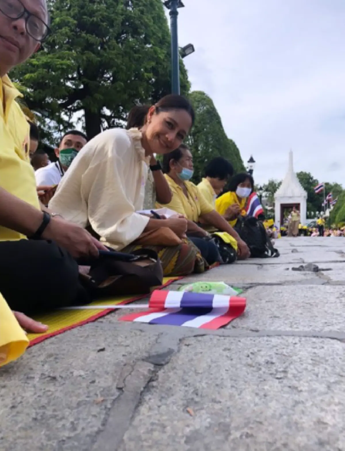 นก สินจัย สุดตื้นตัน ได้รับเสด็จใกล้ชิด ร.10 และ พระราชินี จนขอบันทึกไว้ในหัวใจ