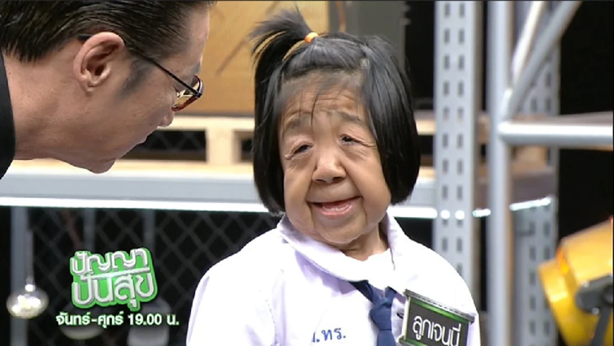 เปิดชีวิต น้องเจนนี่ หนูน้อยวัย 11 ปี ป่วยโรคชราในเด็ก แต่กำลังใจเหลือล้นมีแม่อยู่ข้างๆ