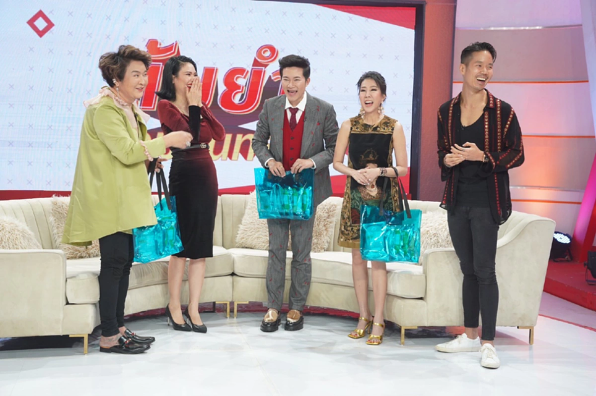 นิ้ง โศภิดา มิสยูนิเวิร์สฯ2018 เผยเส้นทางรักระดับจักรวาลกับสามีนักธุรกิจร้อยล้าน