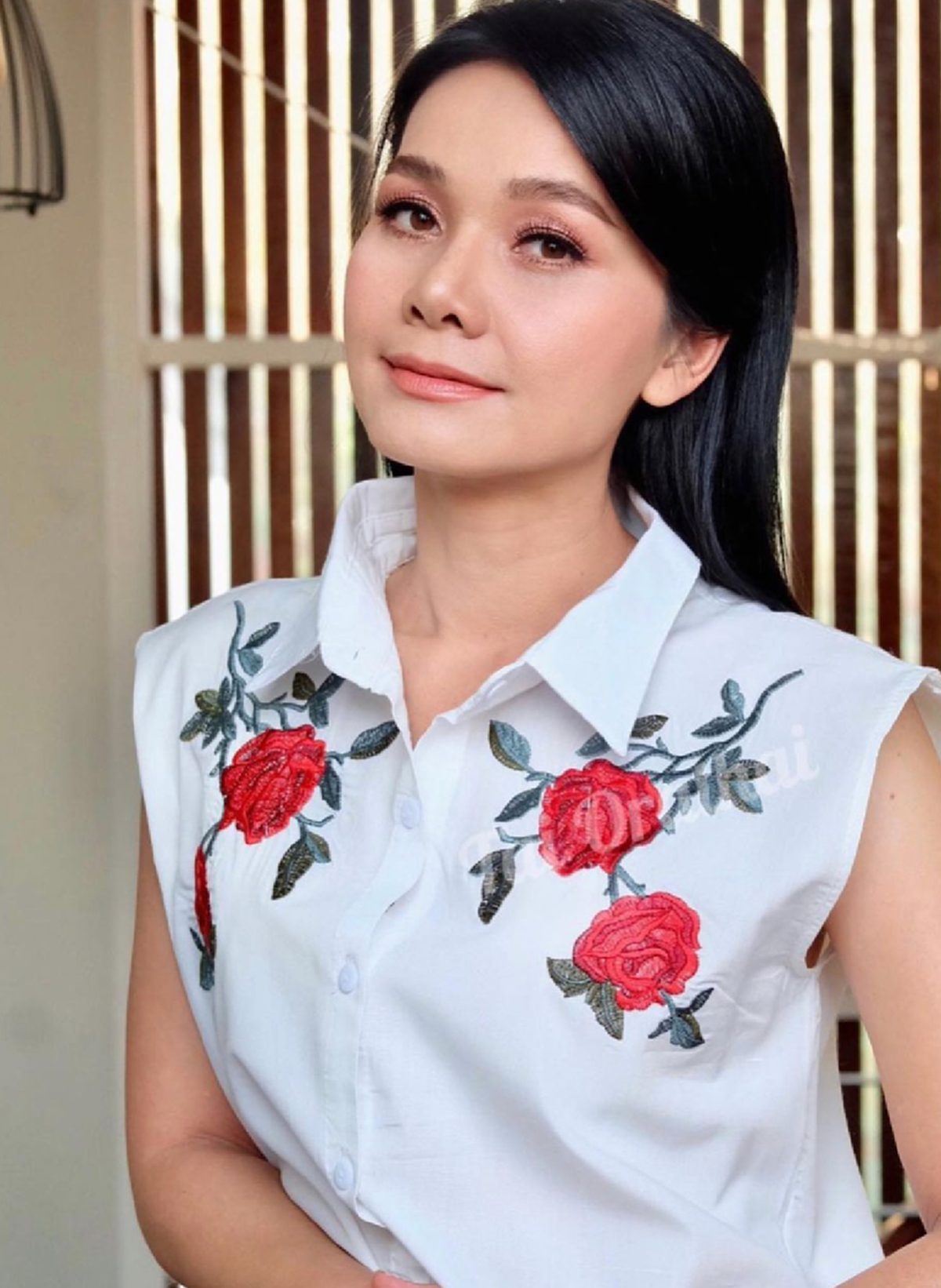 ชาวเน็ตเป็นห่วง ต่าย อรทัย หลังโพสต์เศร้าร่ายยาว ระบายความในใจ