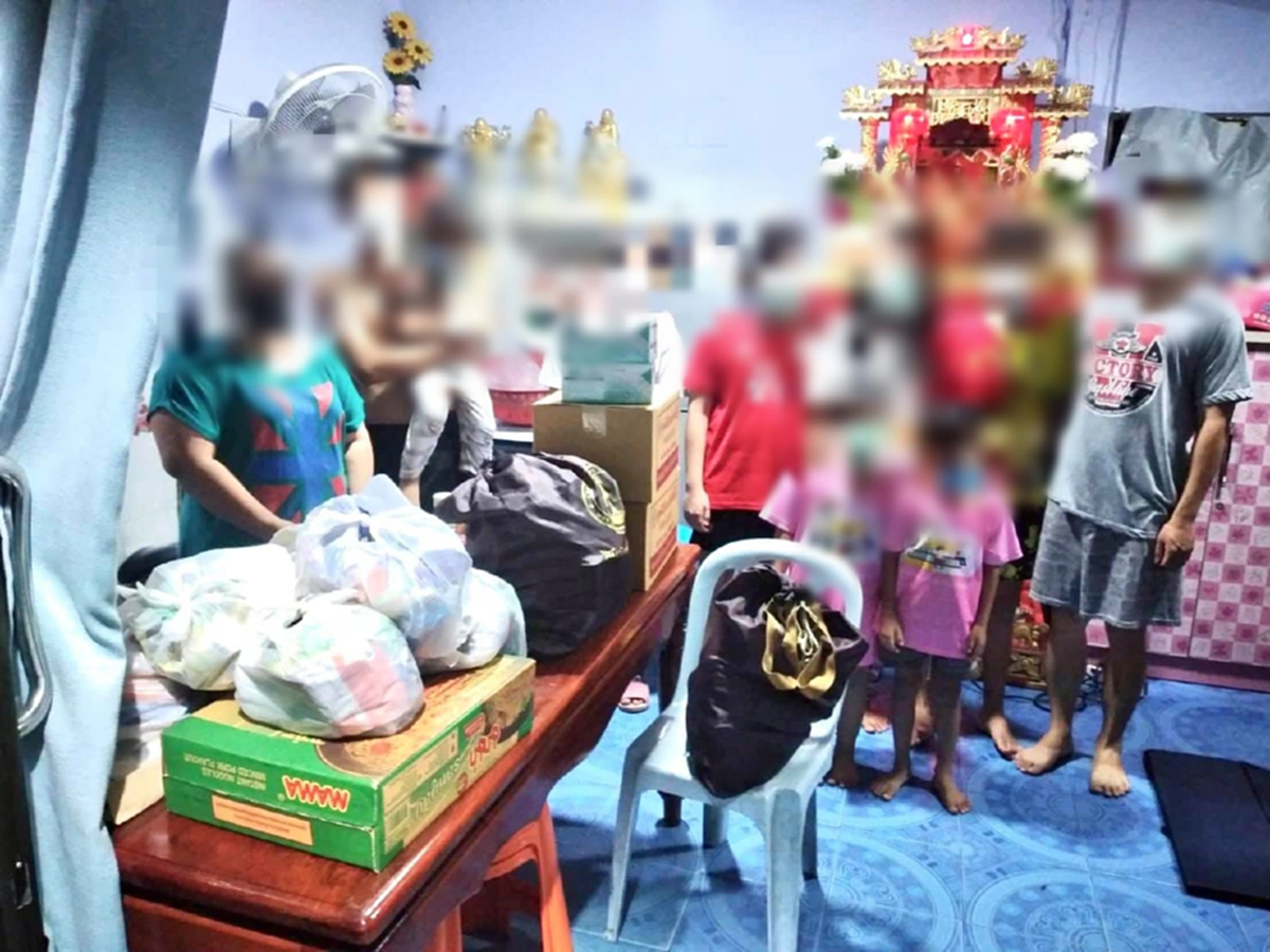  ครอบครัว "ติดโควิดยกบ้าน 17 ชีวิต"